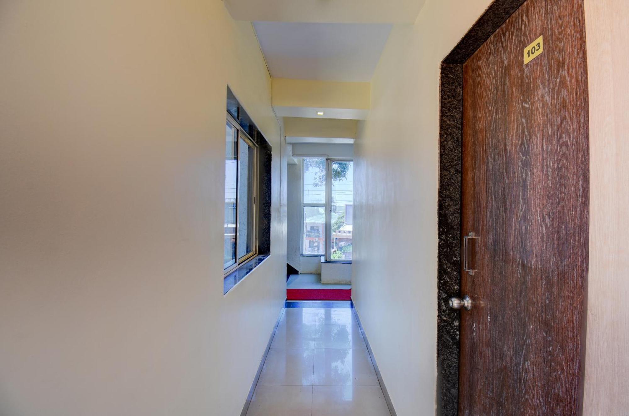 New Jijau Residency, Mahabaleshwar Hotel Exterior photo