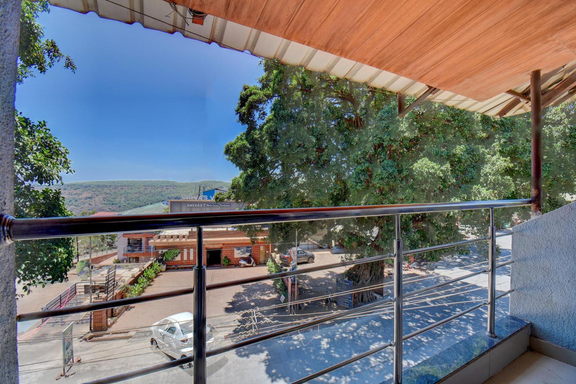 New Jijau Residency, Mahabaleshwar Hotel Exterior photo